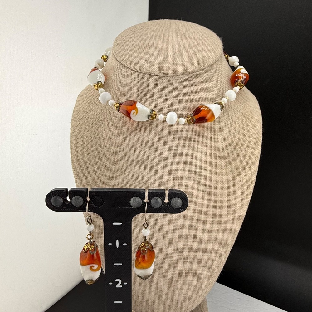 Vintage Estate Glass Bead Jewelry Set Orange White Swirl 14in